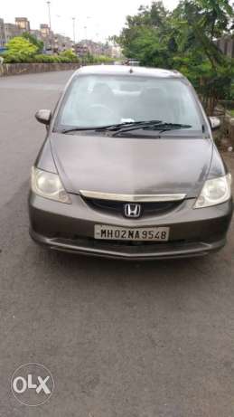  Honda City Zx cng  Kms