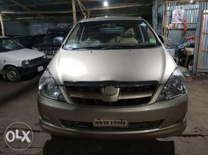 Toyota Innova 2.5 V 8 Str, , Diesel