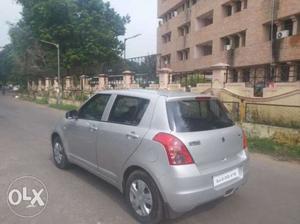 Maruti Suzuki Swift Lxi , Petrol