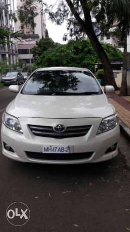  Toyota Corolla Altis petrol  Kms