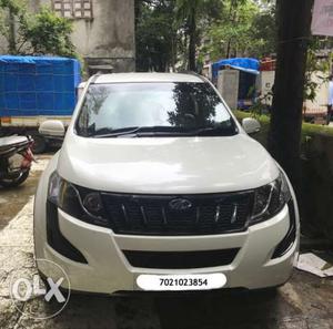  Xuv500 W6