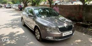 Skoda Superb Elegance 1.8 Tsi At, , Petrol