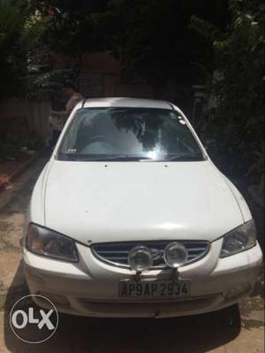  Hyundai Accent petrol  Kms