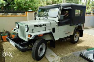  Mahindra 5 gear MDI 2 Wheel Jeep