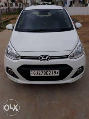  Hyundai Grand I 10 cng  Kms