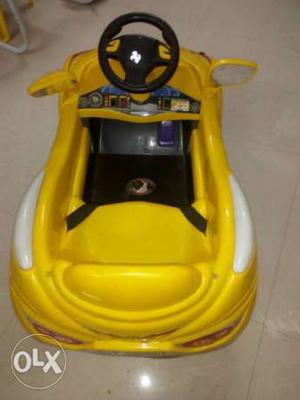 Kids battery car, two years old, ask ur price