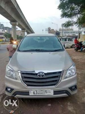 Toyota Innova 2.5 V 8 Str, , Diesel