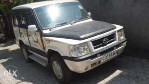 Tata sumo gold