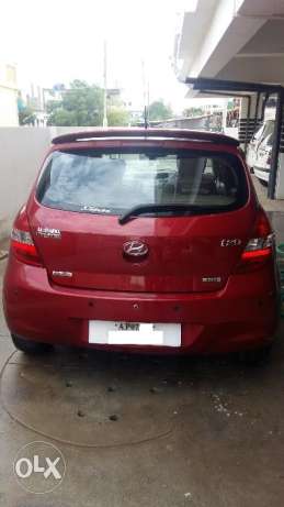 I20 Asta (top End) Diesel - Berry Red Colour - Excellent