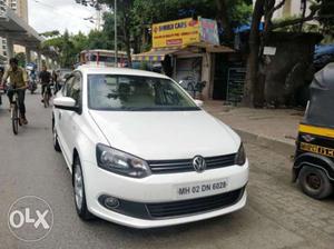 Volkswagen Vento Highline Petrol, , Petrol