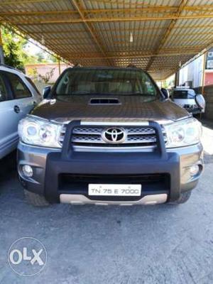 Toyota Fortuner 3.0 4x4 Mt, , Diesel