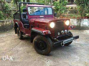 Fully openable jeep, with full condition.