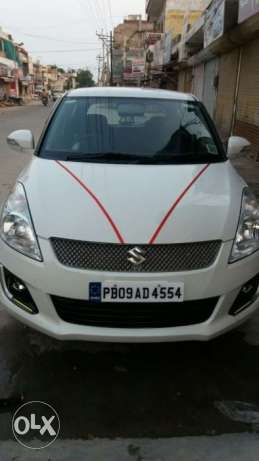 Maruti Suzuki Swift Vxi, , Petrol