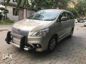 Toyota Innova 2.5 G 8 Str Bs-iv, , Diesel