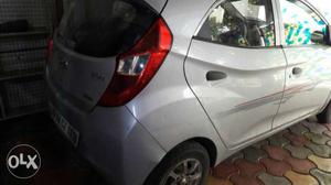  Hyundai Eon petrol  Kms