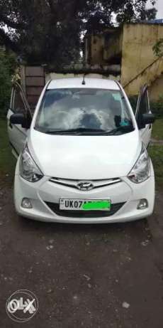  Hyundai Eon petrol  Kms