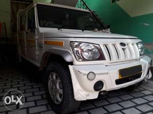 Mahindra Bolero diesel  Kms  year pawor setering.