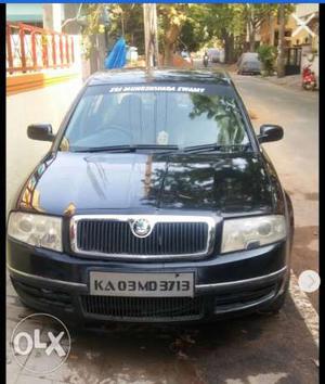  Skoda Superb petrol  Kms