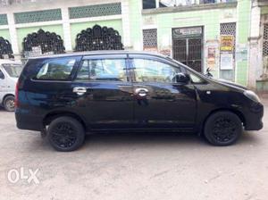 Toyota Innova 2.5 G4 8 Str, , Diesel