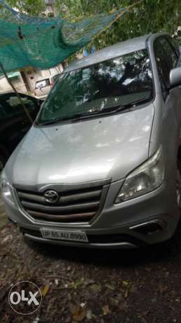  Toyota Innova diesel  Kms