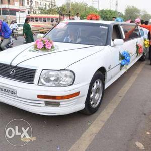 Limousine car good condition with ac LED 21 inchi