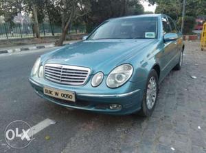 Mercedes-benz E-class 240 V6 At, , Petrol