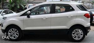  Ford Ecosport petrol  Kms