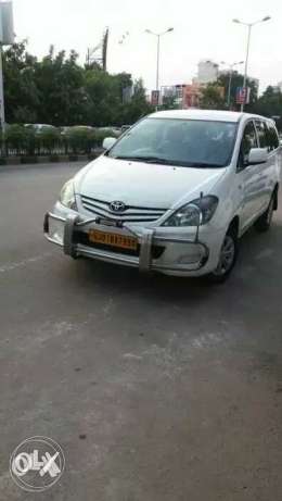  Toyota Innova diesel  Kms