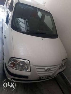  Hyundai Santro Xing petrol  Kms