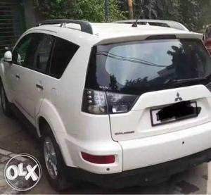  Mitsubishi Outlander petrol  Kms