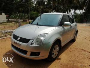 Swift Vxi, 2nd Owner, kms, Silver colour