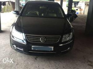 Volkswagen Phaeton petrol  Kms  year