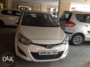 Hyundai I 20 - MAGNA O CAR is for SALE