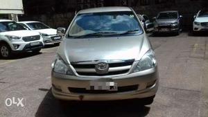 Toyota Innova 2.5 G4 8 Str, , Diesel