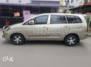 Toyota Innova 2.5 G 8 Str Bs-iii, , Diesel