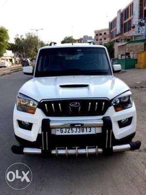 Mahindra Scorpio S, Diesel