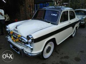  Hindustan Motors Ambassador petrol  Kms