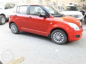 Maruti Suzuki Swift Lxi , Petrol