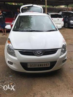  Hyundai I20 petrol  Kms