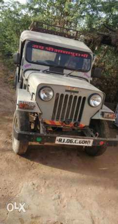 Mahindra Di jeep 5gear