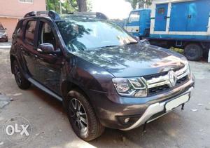 Renault Duster 110 PS RXZ topend Variant  kms only