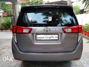  innova Crysta vx  km well maintained single owner