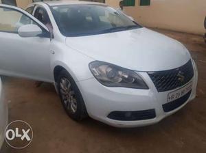 Maruti Suzuki Kizashi, , Petrol