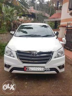  Toyota Innova diesel  Kms