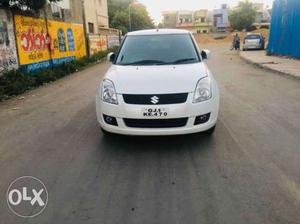 Maruti Suzuki Swift Vxi, , Petrol