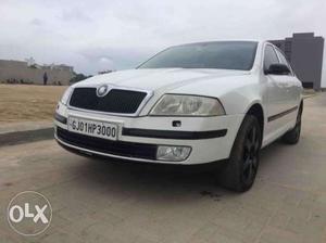 Skoda Laura Ambiente 1.9 Tdi Mt, , Diesel