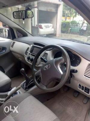  Toyota Innova diesel  Kms