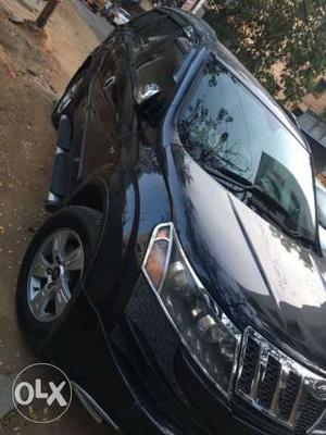 Mahindra Xuv500 w8 diesel  Kms  year of  number