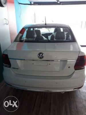 Volkswagen Vento Highline Petrol, , Petrol