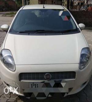  Fiat Grand Punto petrol  Kms